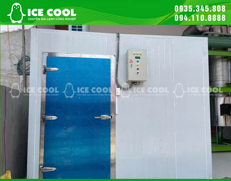 Vỏ kho lạnh được làm bằng panel EPS